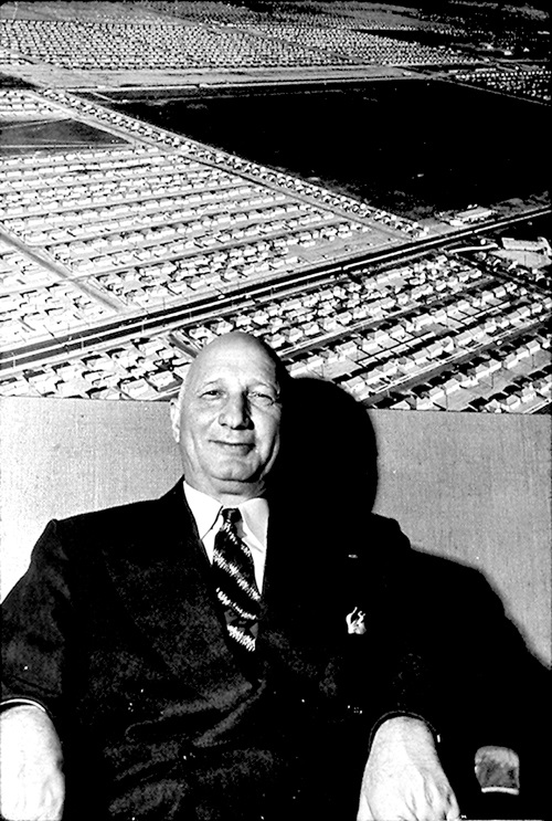 Photograph of Ben Weingart